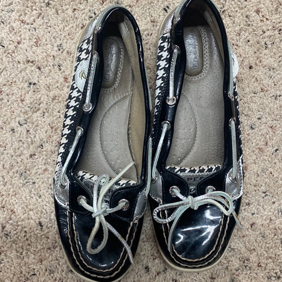 Sperry womens boat shoes- houndstooth with patent leather, size 8 - Picture 2 of 5